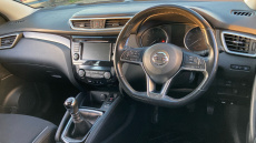 Nissan Qashqai 1.3 DiG-T Acenta Premium 5dr Petrol Hatchback